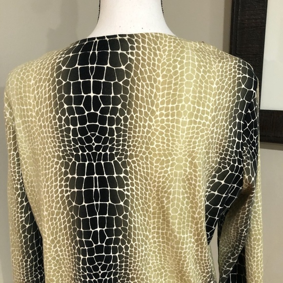 *RAFAELLA* Reptile Print Button Cardigan Sweater - Picture 6 of 6